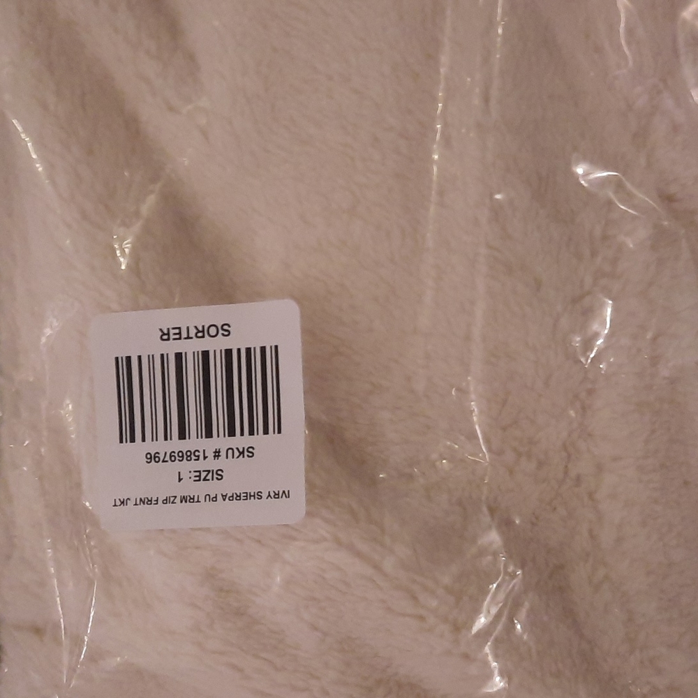 Torrid Faux Shearling Zip Front Trim Contrast Jacket - Picture 9 of 9